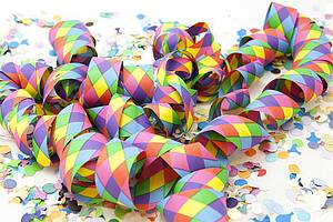 Bunte Karnevalsdekoration